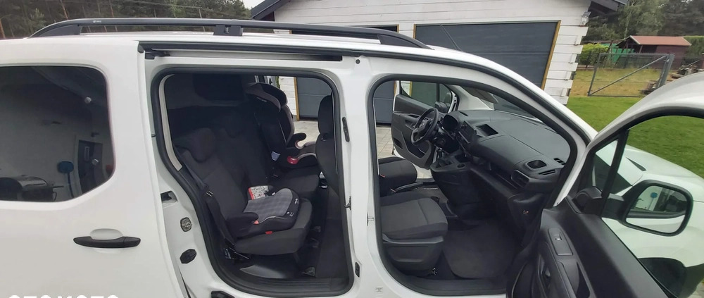 Toyota Proace City Verso cena 72900 przebieg: 65573, rok produkcji 2020 z Oborniki małe 497